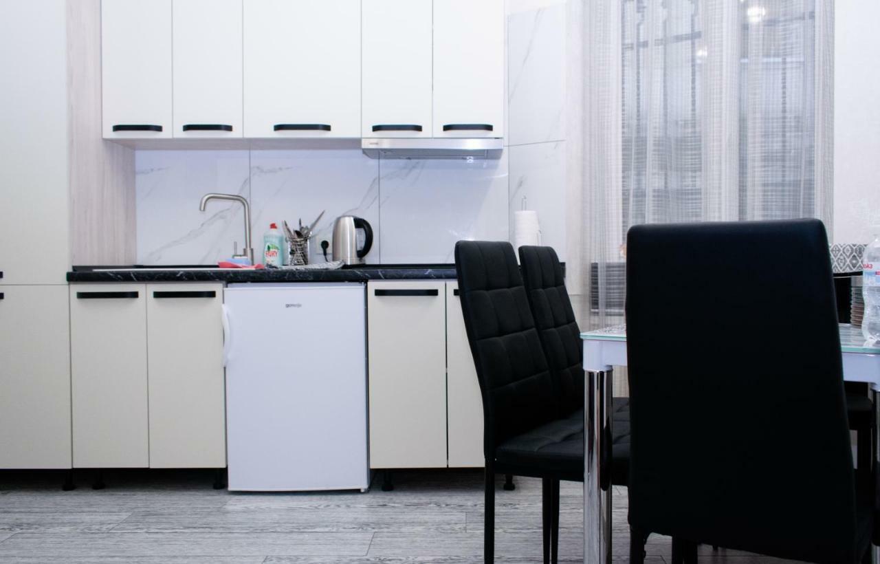 Apartment Barvy Lvova On Kostyushka St 외부 사진