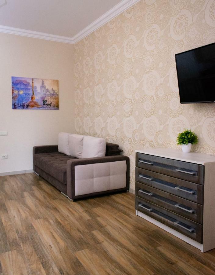 Apartment Barvy Lvova On Kostyushka St 외부 사진